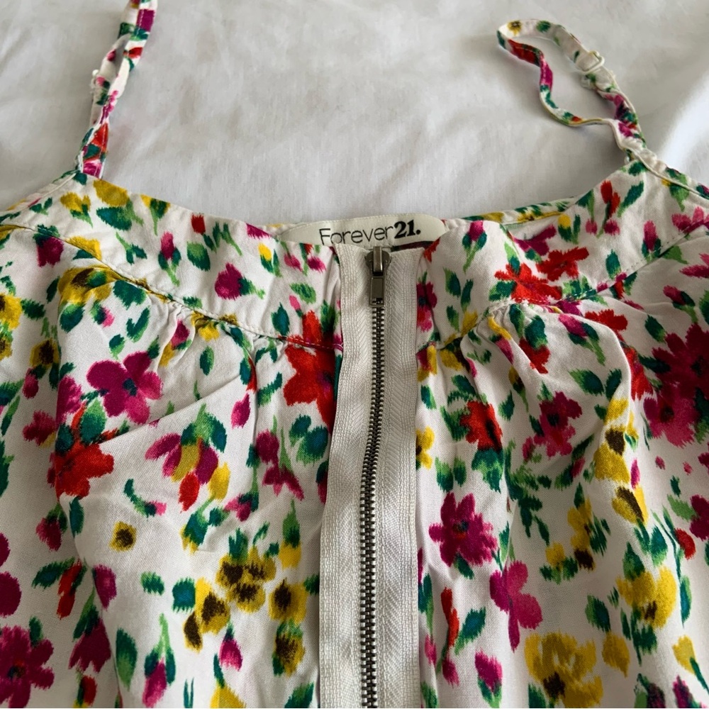 Y2K F21 Floral Print Front Zip Tank Top - Picture 5 of 8
